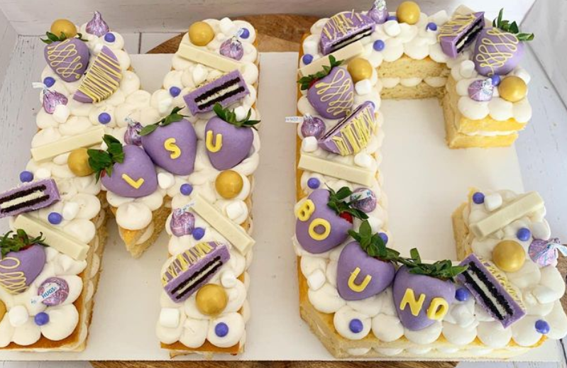 Two Letters/Numbers Graduation Themed Cake