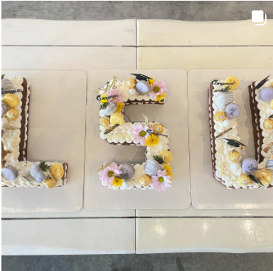 Three Letters/Numbers Graduation Themed Cake